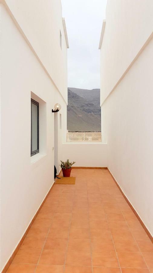 The White House Vila Orzola Exterior foto