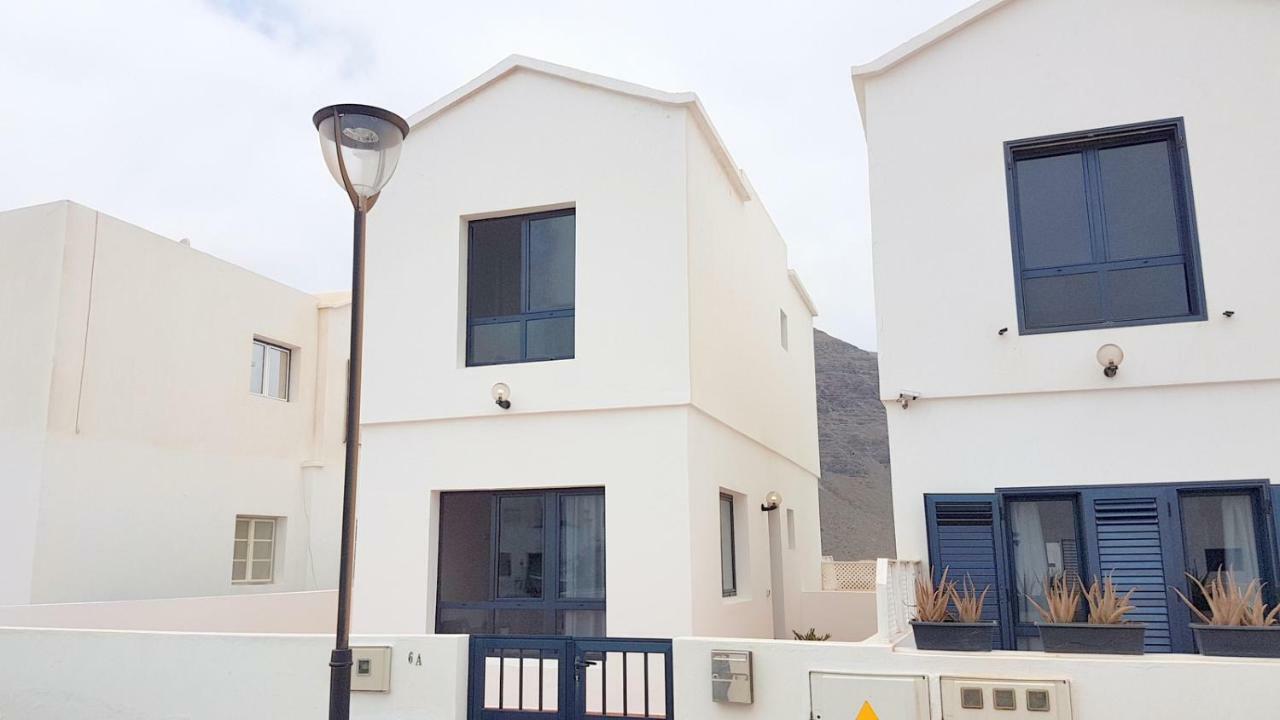 The White House Vila Orzola Exterior foto